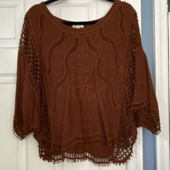 Ultra Pink Boho Batwing Top  Brown Knit, Crochet Trim, Size Large - Picture 1 of 10